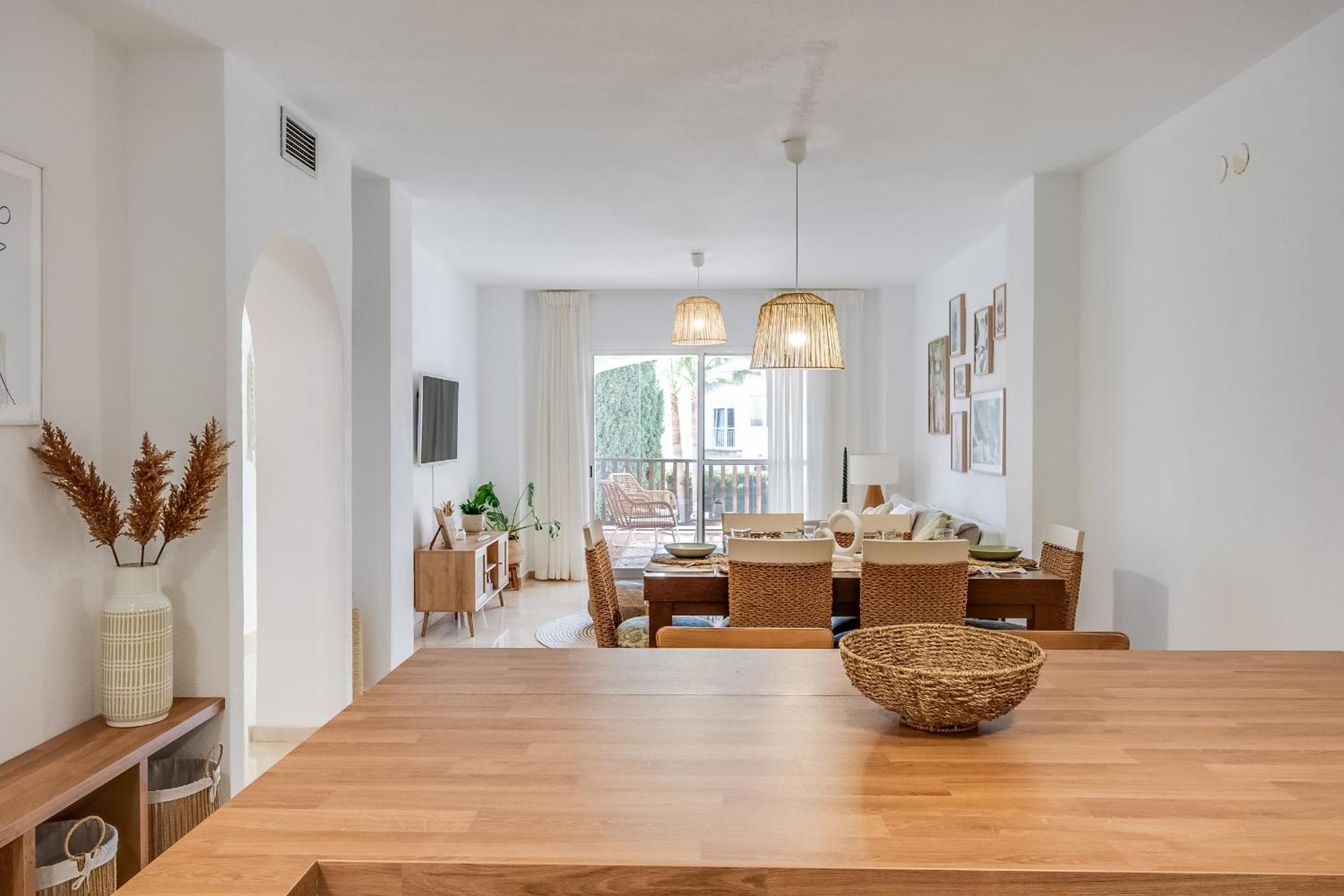 Gezellig Stijlvol Appartement Dichtbij Het Strand Estepona Exterior foto